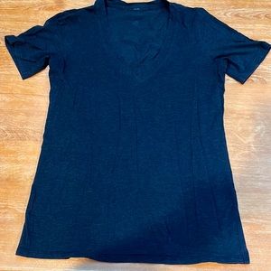Lululemon Love Tee - size 6